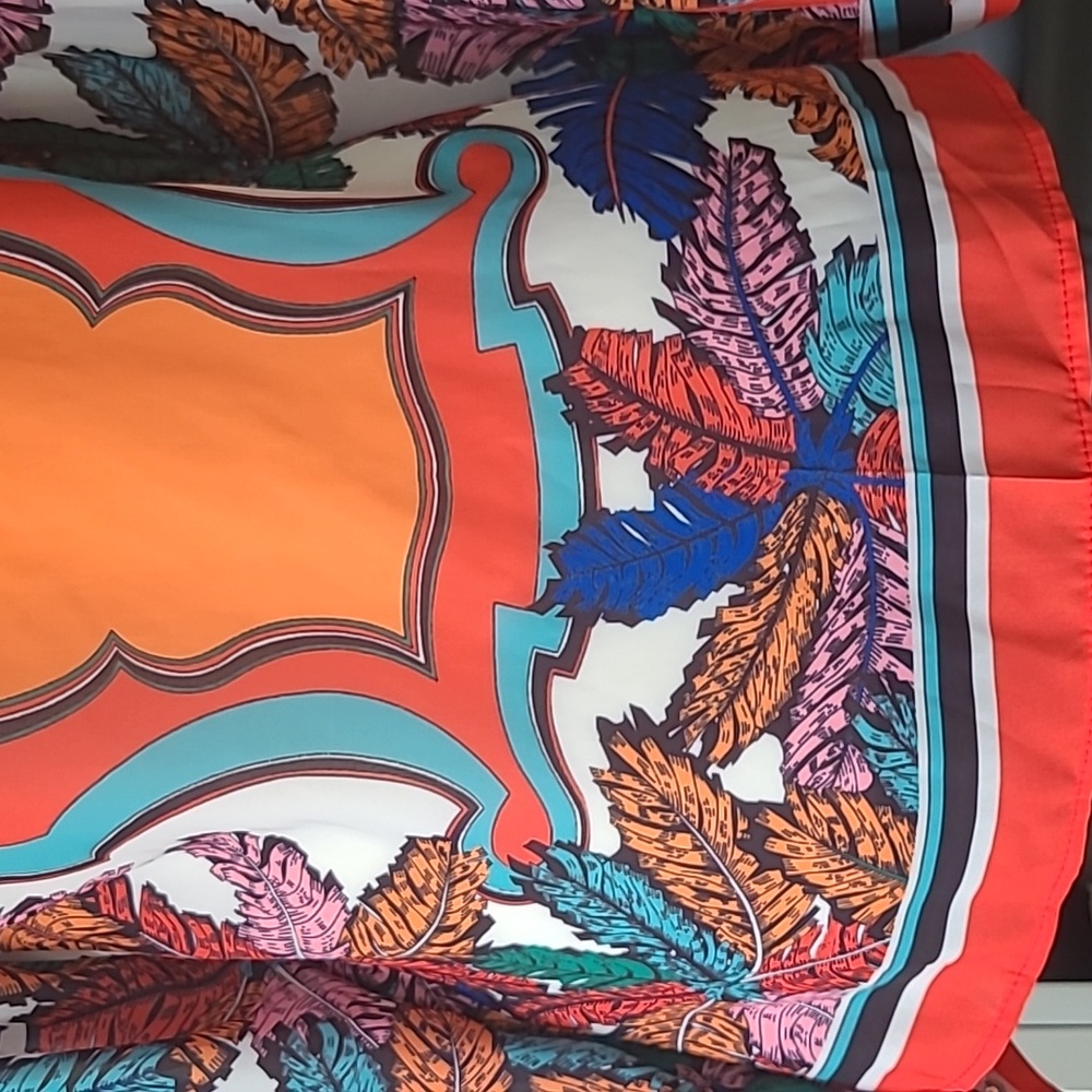 Woman's Blouse - Picture 8 of 8